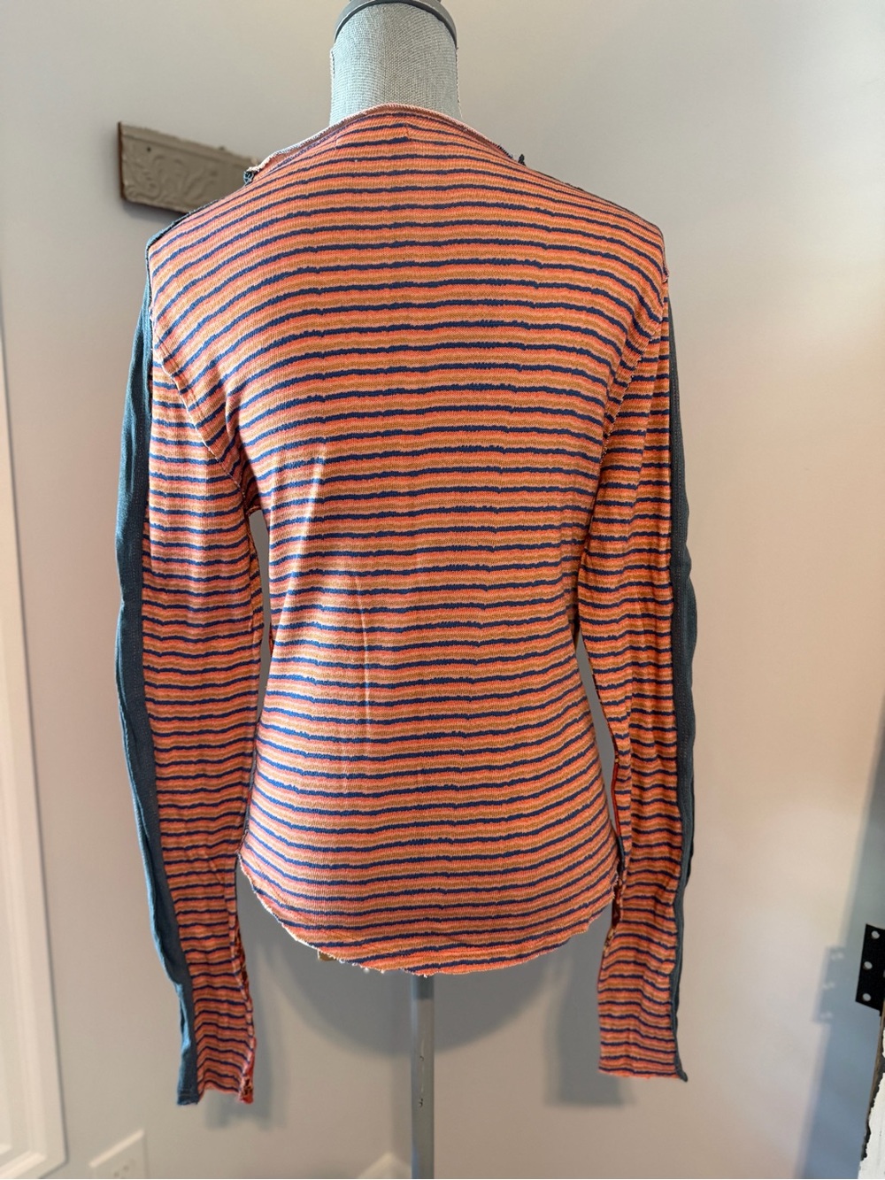 WE THE FREE Mash Up cotton lightweight long sleeve raw hem boho eclectic fun - Picture 6 of 8